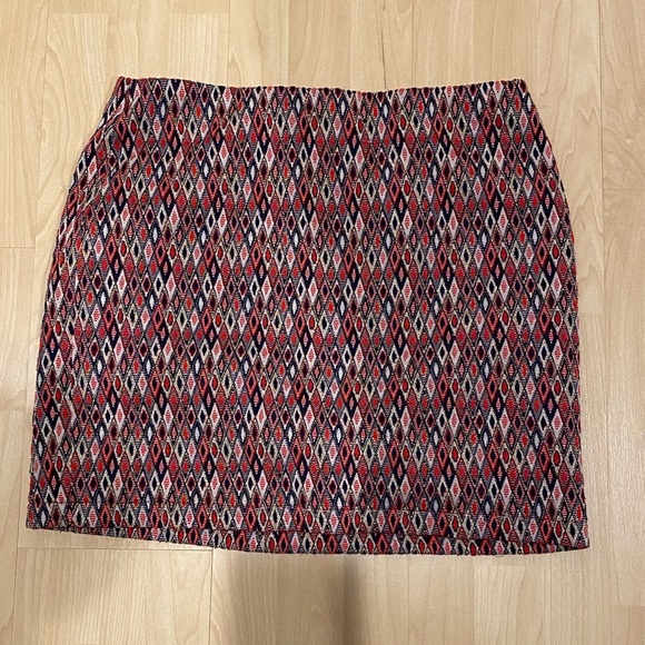 S by Serena patterned mini skirt - Picture 2 of 4